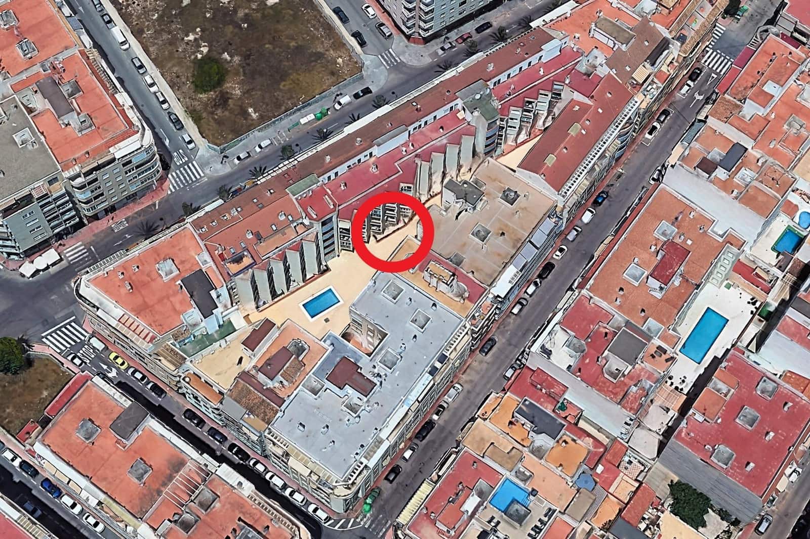 1 quarto Apartamento para venda em Torrevieja com piscina - 118 000 € (Ref: 9888106)