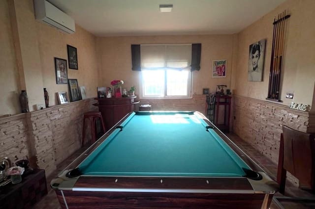 5 soveværelse Villa til salg i Desamparados - Hurchillo - Torremendo, Orihuela med garage - € 649.990 (Ref: 9888107)