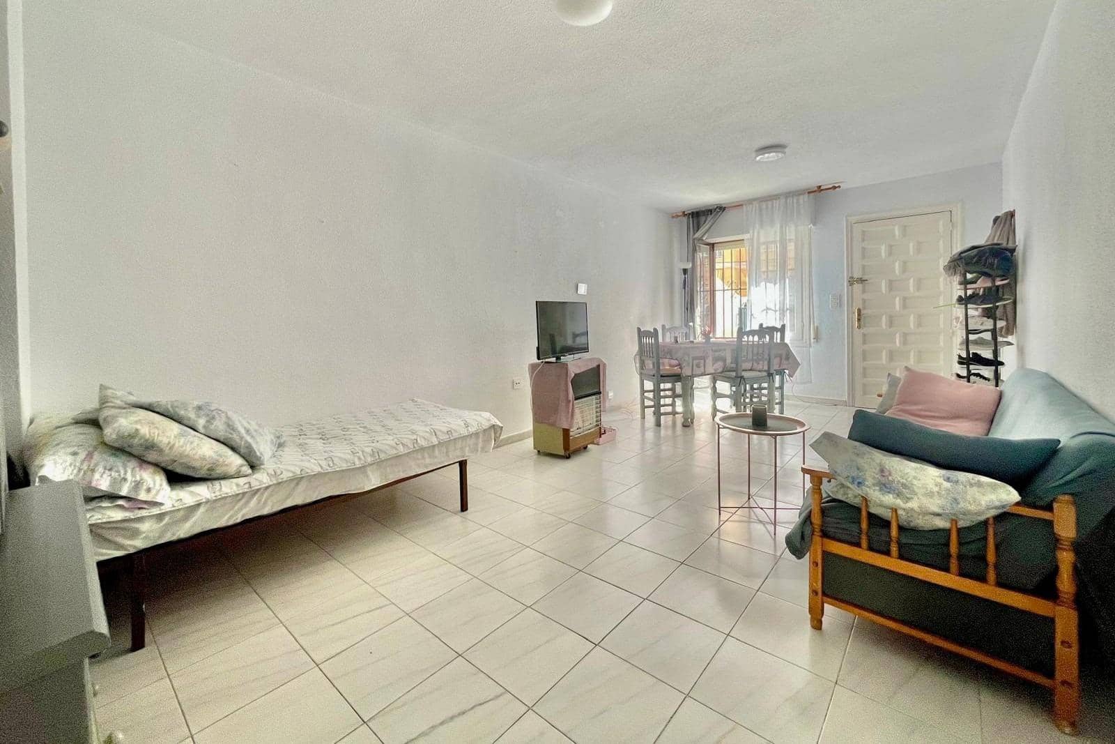 2 sypialnia Penthouse na sprzedaż w Torrevieja - 143 000 € (Ref: 9890356)