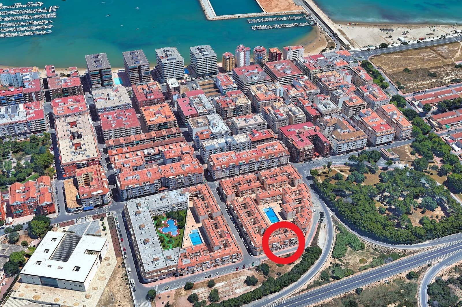 2 soverom Leilighet til salgs i Torrevieja med svømmebasseng - € 134 000 (Ref: 9892322)