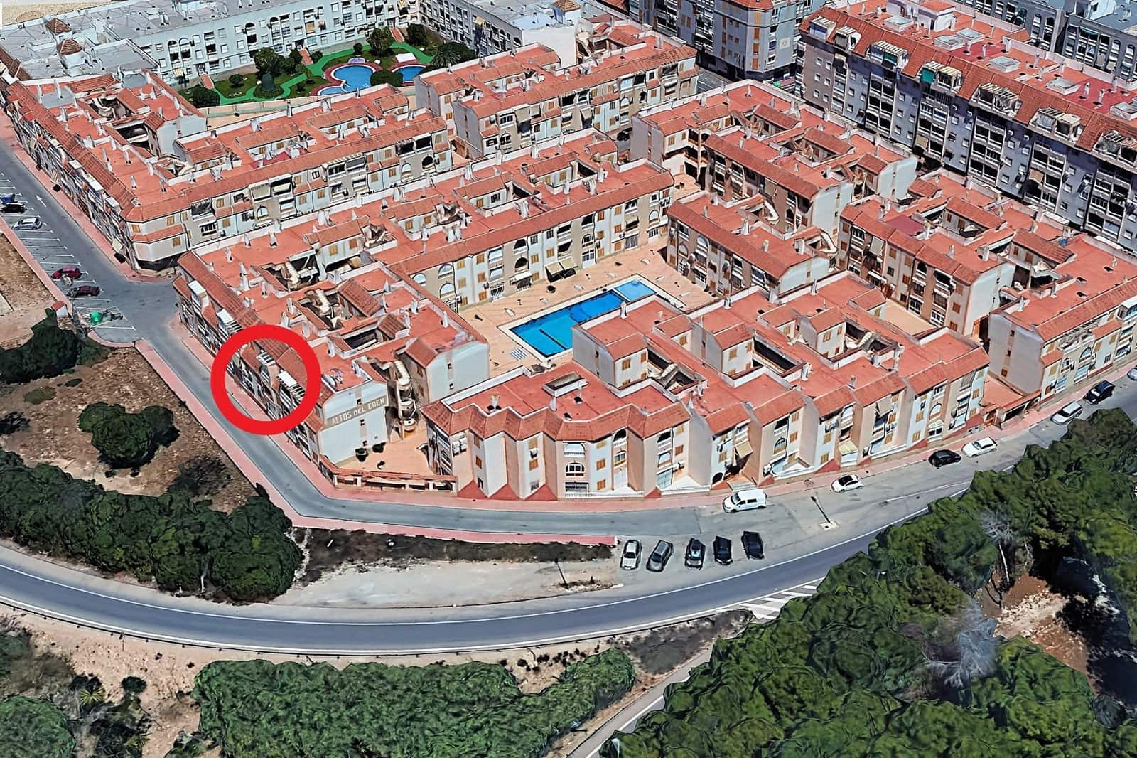 2 soverom Leilighet til salgs i Torrevieja med svømmebasseng - € 134 000 (Ref: 9892322)