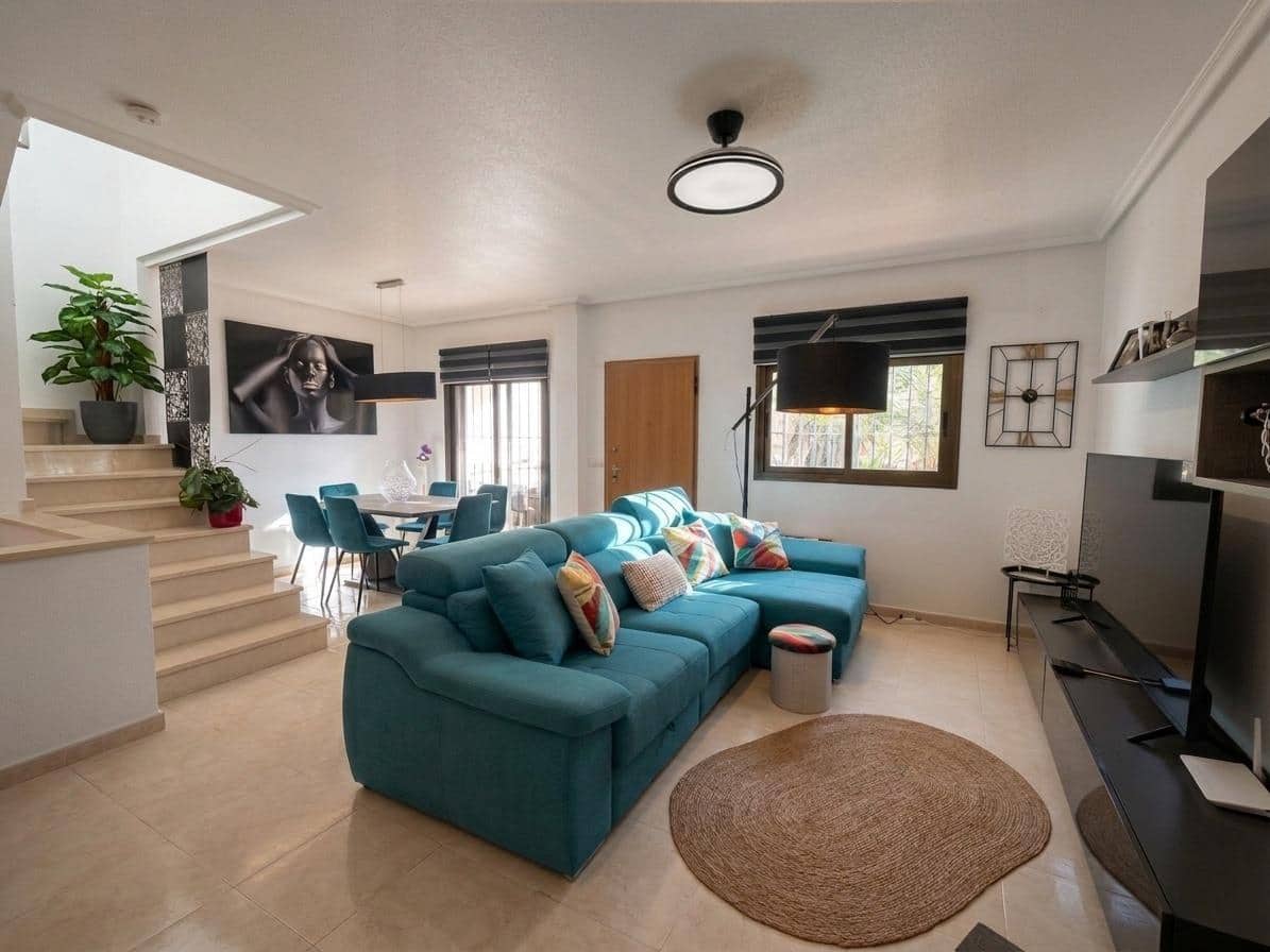 3 bedroom Terraced Villa for sale in San Miguel de Salinas with pool - € 243,000 (Ref: 9892324)