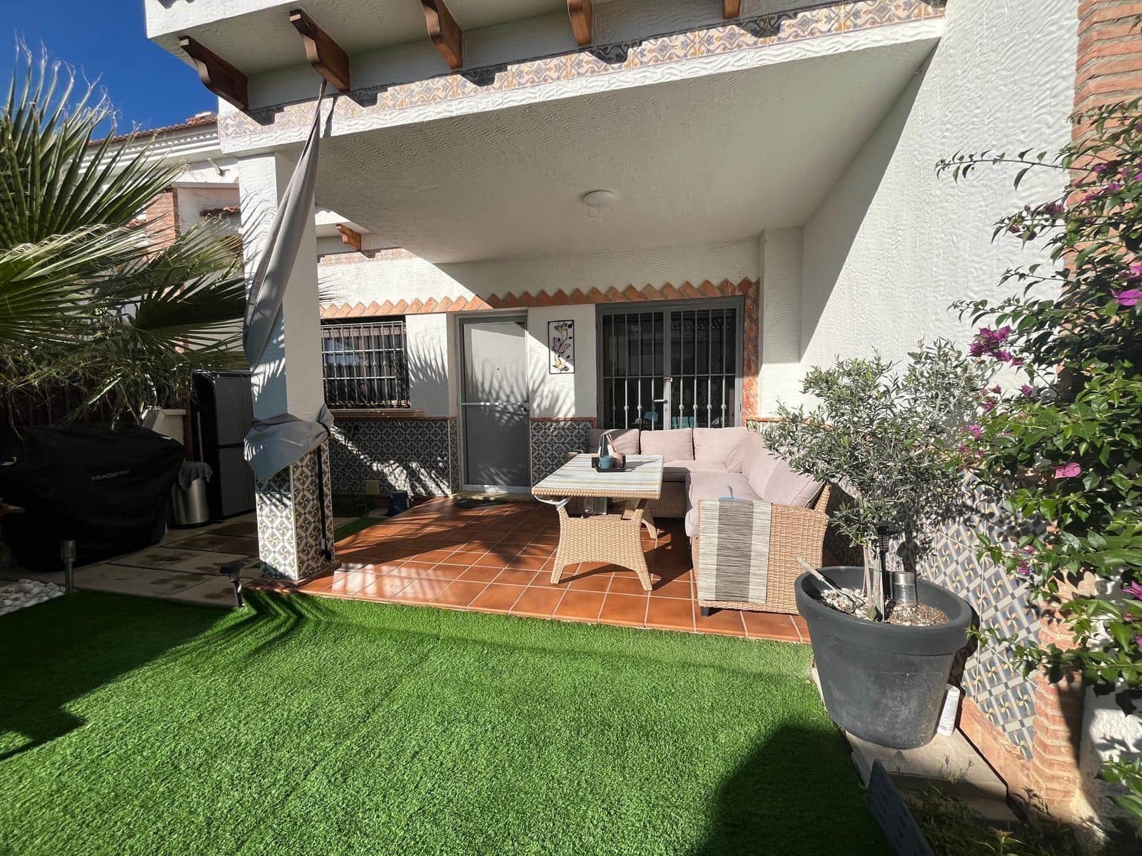 3 bedroom Terraced Villa for sale in San Miguel de Salinas with pool - € 243,000 (Ref: 9892324)
