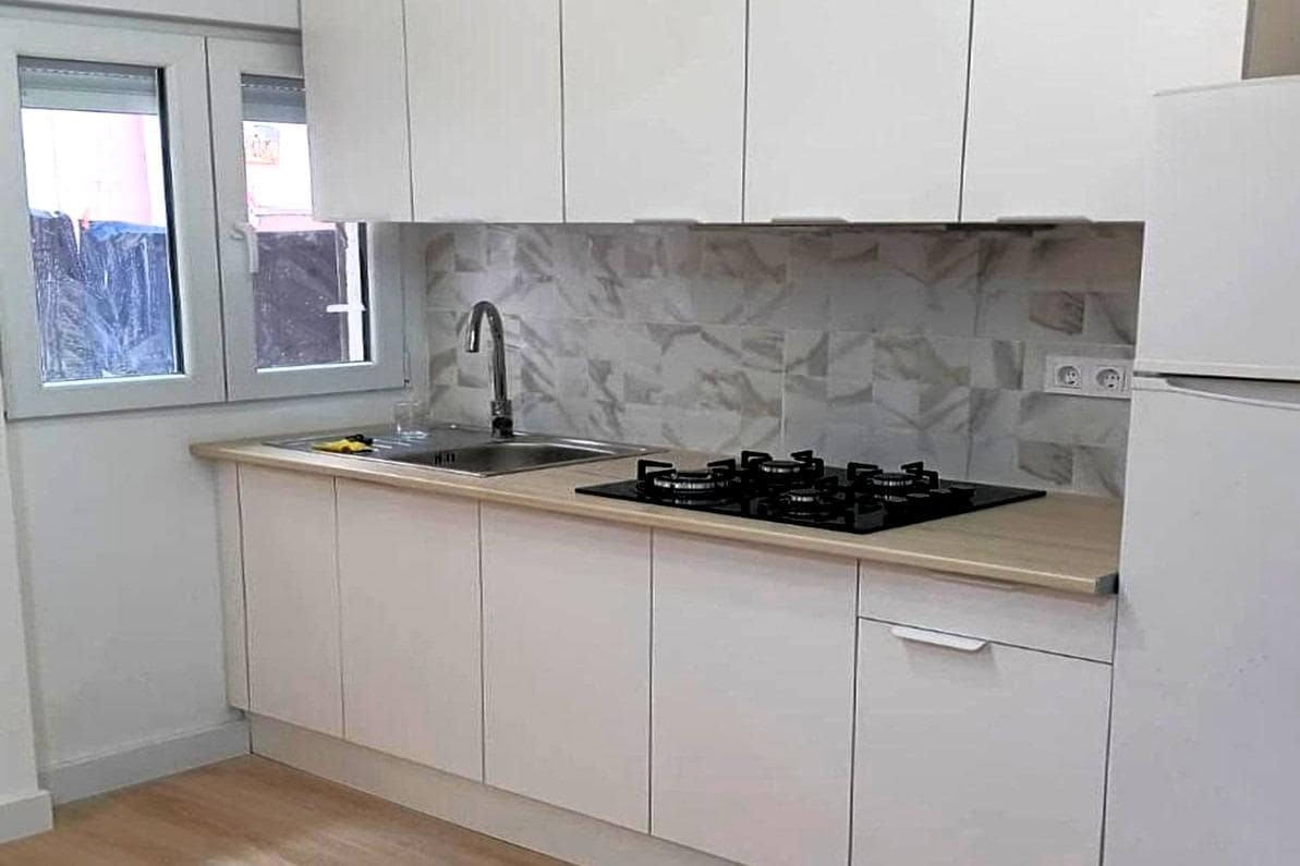Apartamento de 3 habitaciones en Torrevieja en venta - 130.000 € (Ref: 9892325)