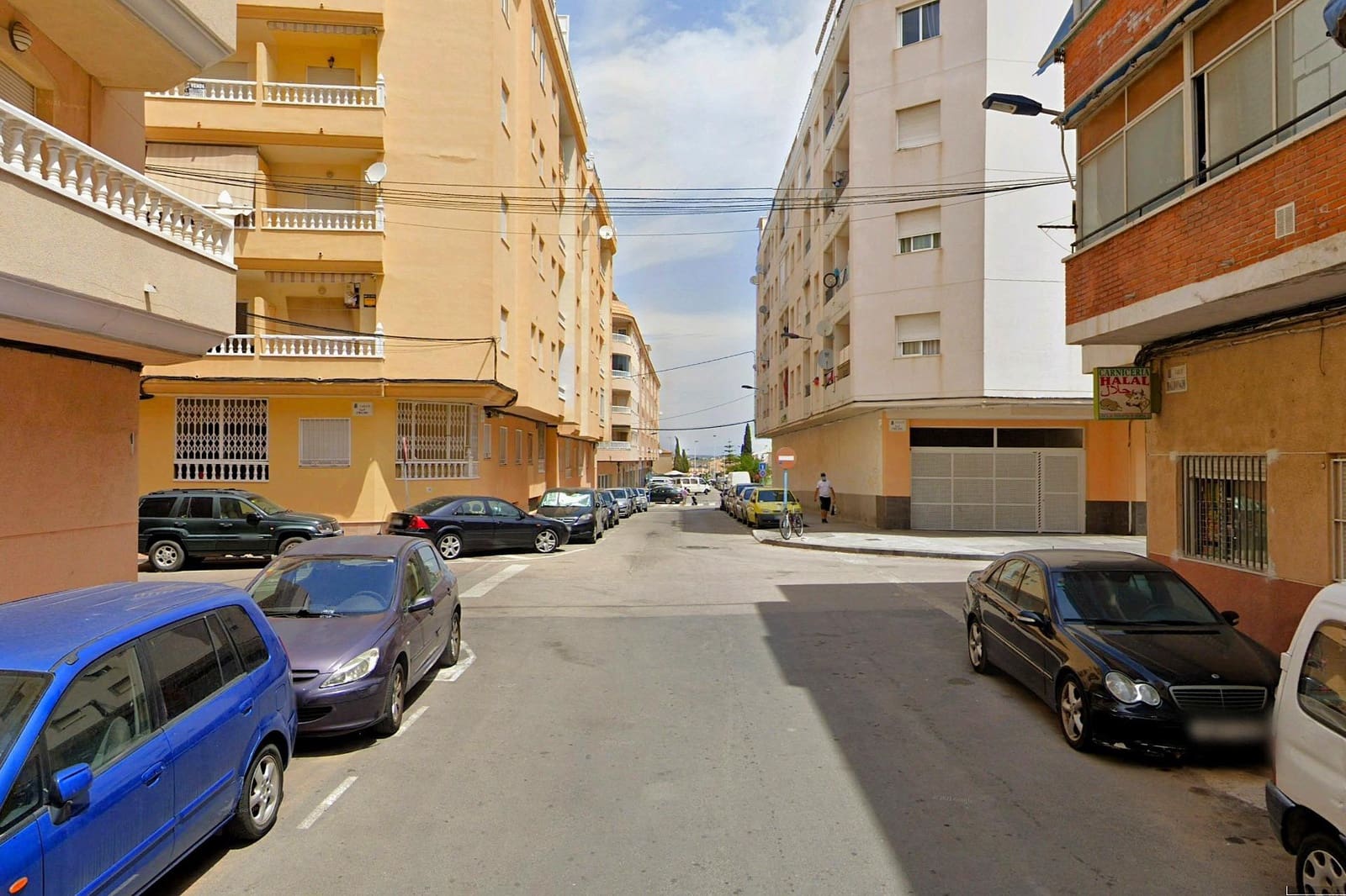 Apartamento de 3 habitaciones en Torrevieja en venta - 130.000 € (Ref: 9892325)
