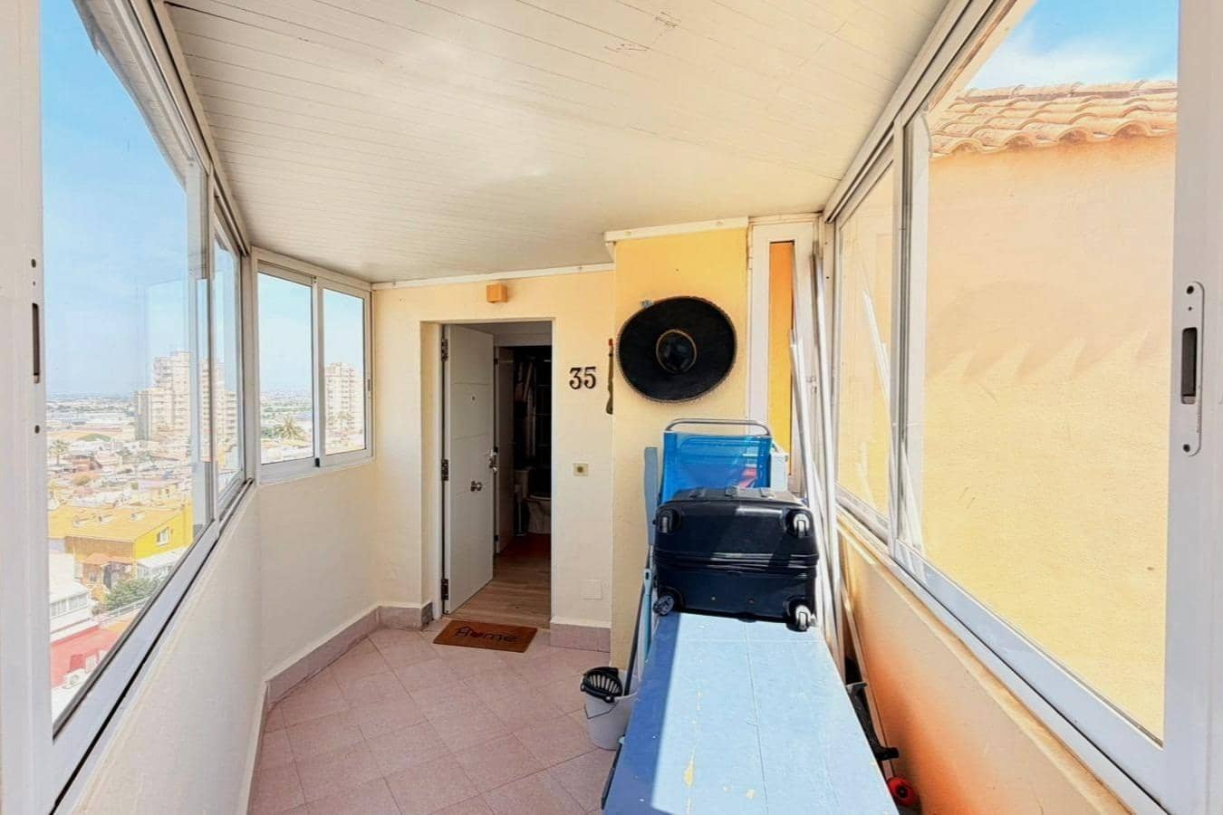 1 bedroom Penthouse for sale in Torrevieja with pool - € 117,260 (Ref: 9892327)
