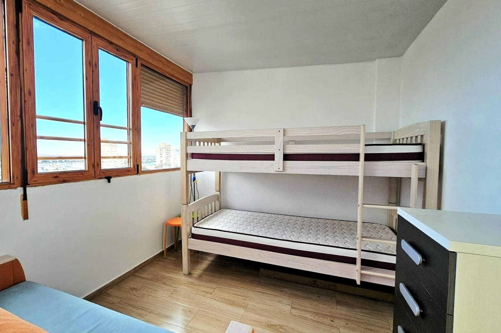 1 bedroom Penthouse for sale in Torrevieja with pool - € 117,260 (Ref: 9892327)