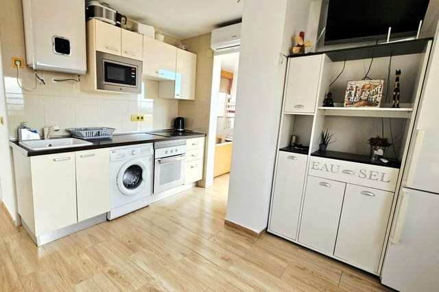1 bedroom Penthouse for sale in Nueva Torrevieja, Torrevieja with pool - € 117,260 (Ref: 9892327)