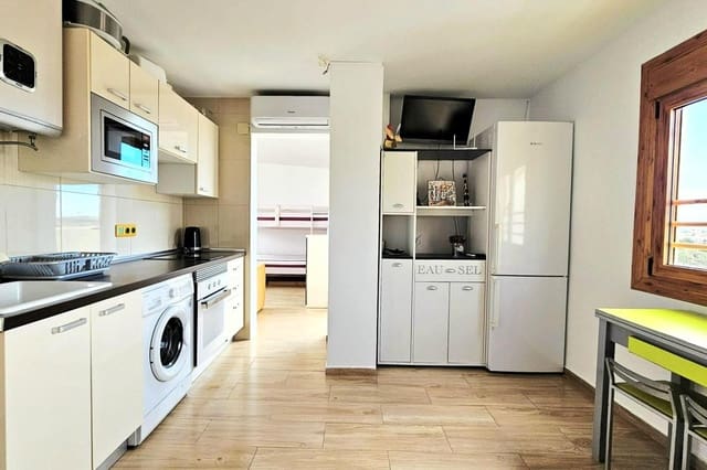 1 bedroom Penthouse for sale in Nueva Torrevieja, Torrevieja with pool - € 117,260 (Ref: 9892327)
