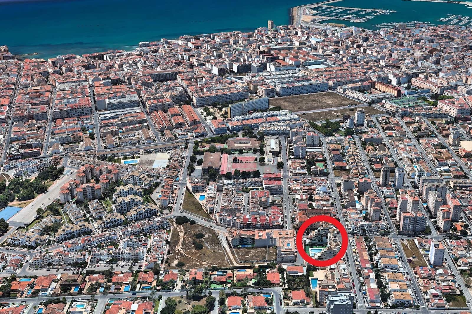 1 bedroom Penthouse for sale in Torrevieja with pool - € 117,260 (Ref: 9892327)