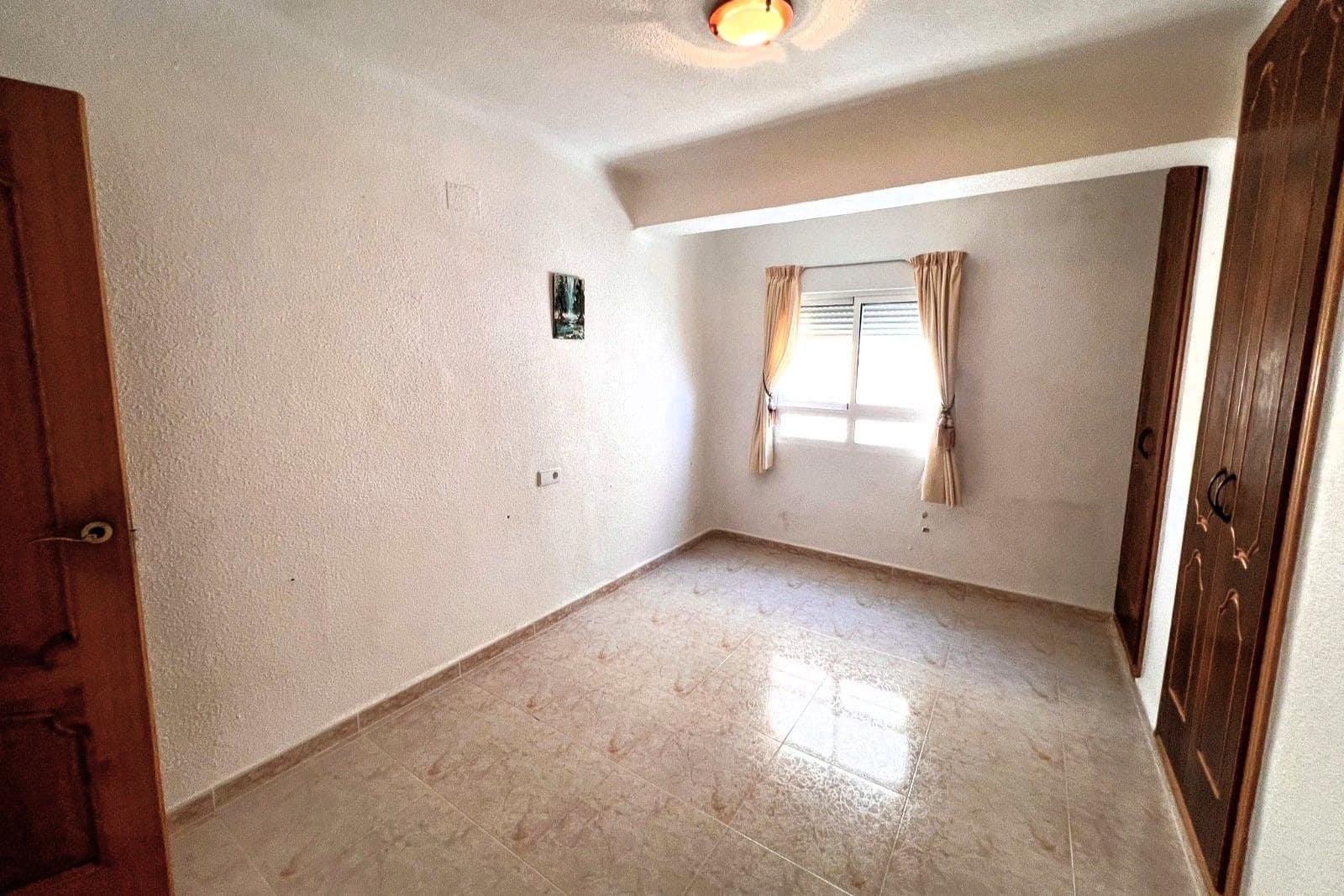 4 quarto Apartamento para venda em Torrevieja com piscina - 350 000 € (Ref: 9892328)