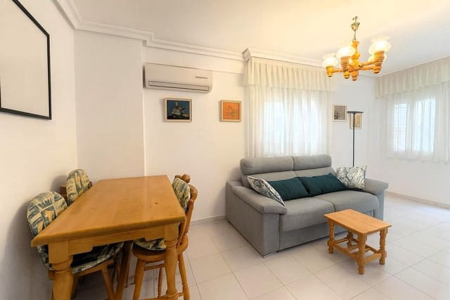 Apartamento de 2 habitaciones en Playa del Acequión, Torrevieja en venta - 137.000 € (Ref: 9892329)