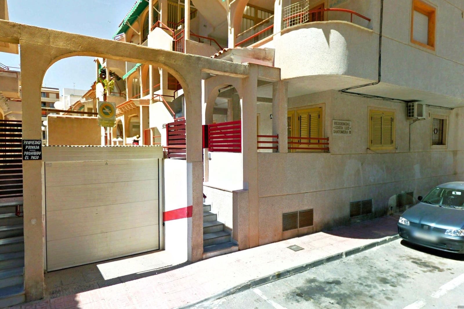 Apartamento de 2 habitaciones en Torrevieja en venta - 137.000 € (Ref: 9892329)