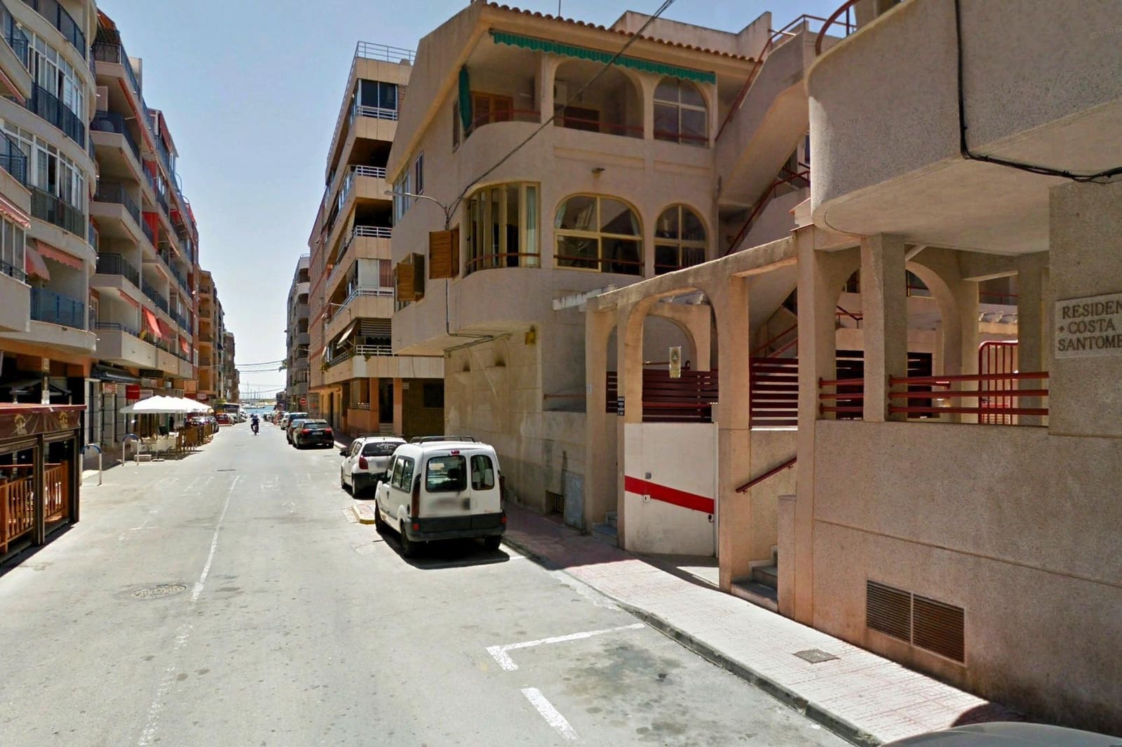 Apartamento de 2 habitaciones en Torrevieja en venta - 137.000 € (Ref: 9892329)