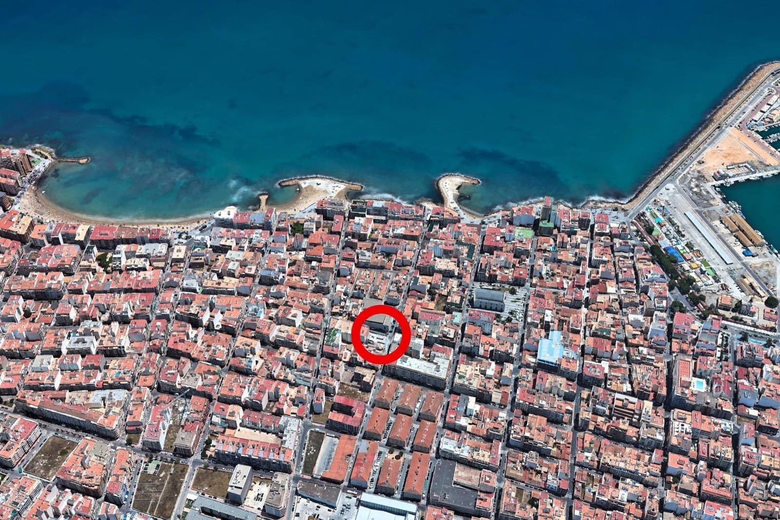 3 bedroom Apartment for sale in Torrevieja with pool - € 299,900 (Ref: 9892330)