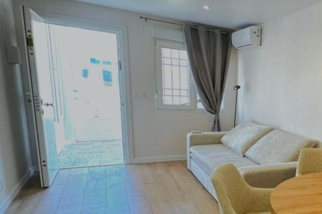 2 bedroom Penthouse for sale in Parque de las Naciones, Torrevieja - € 169,900 (Ref: 9892331)