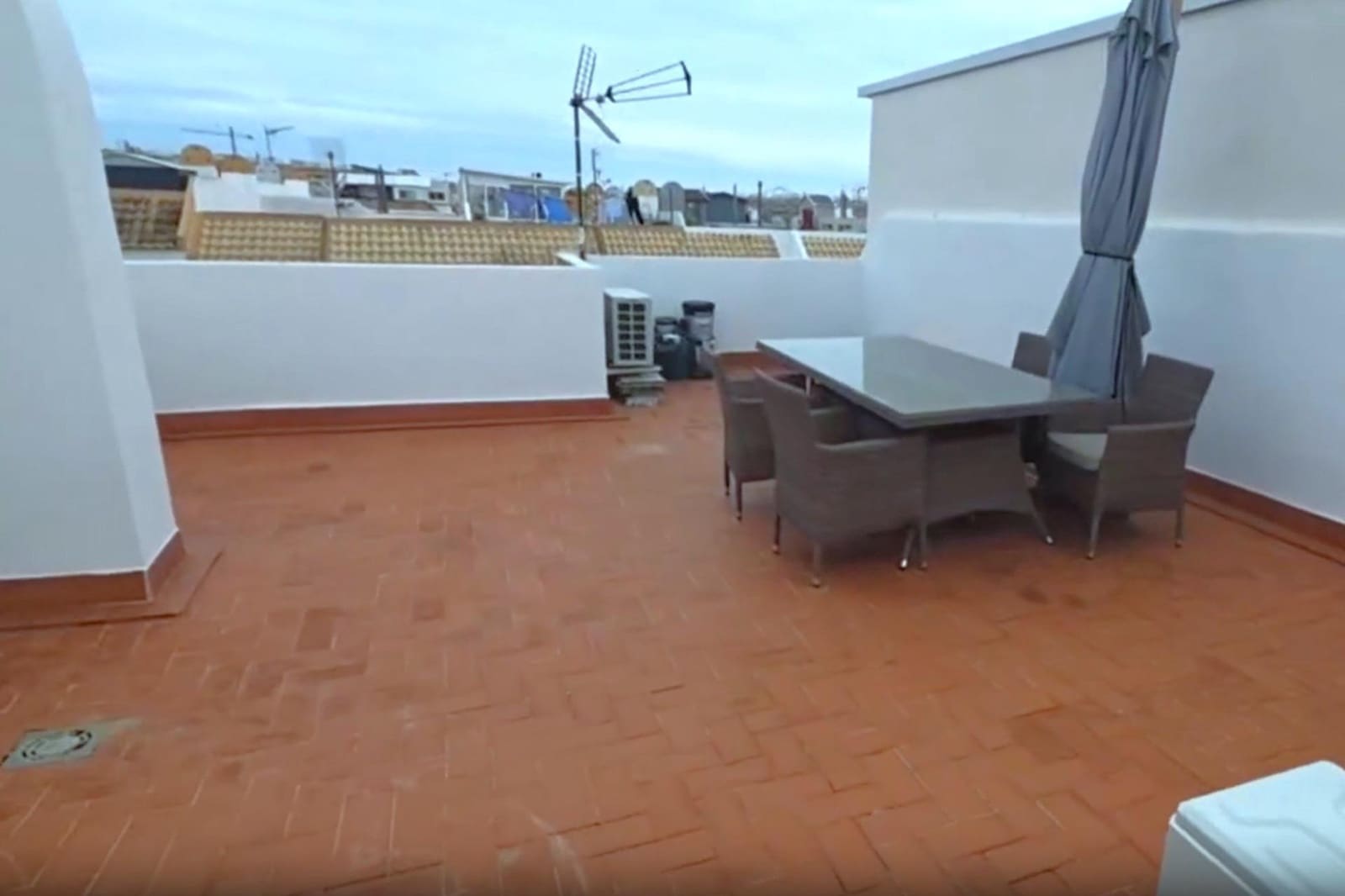 2 soveværelse Penthouse til salg i Torrevieja - € 169.900 (Ref: 9892331)