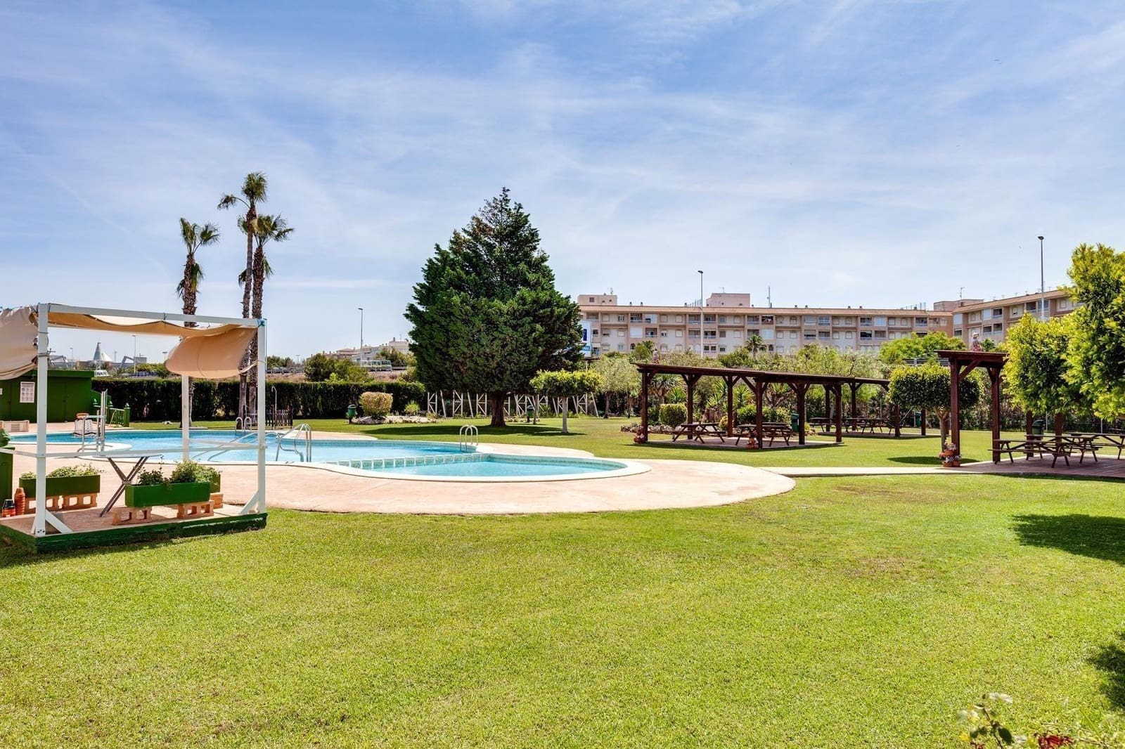 2 soveværelse Penthouse til salg i Torrevieja - € 169.900 (Ref: 9892331)