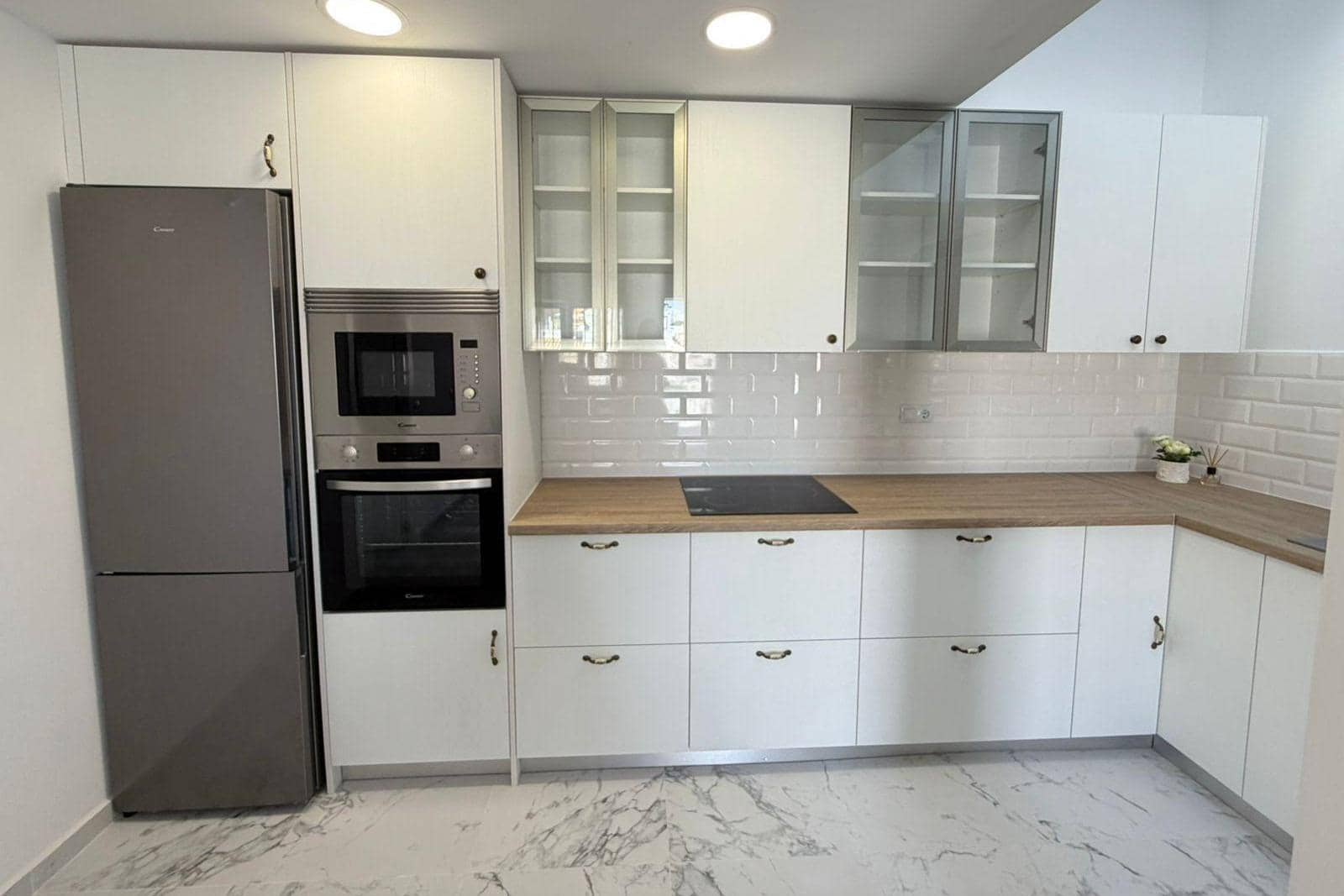 4 slaapkamer Rijtjeshuis te koop in Torrevieja met zwembad - € 369.000 (Ref: 9892333)