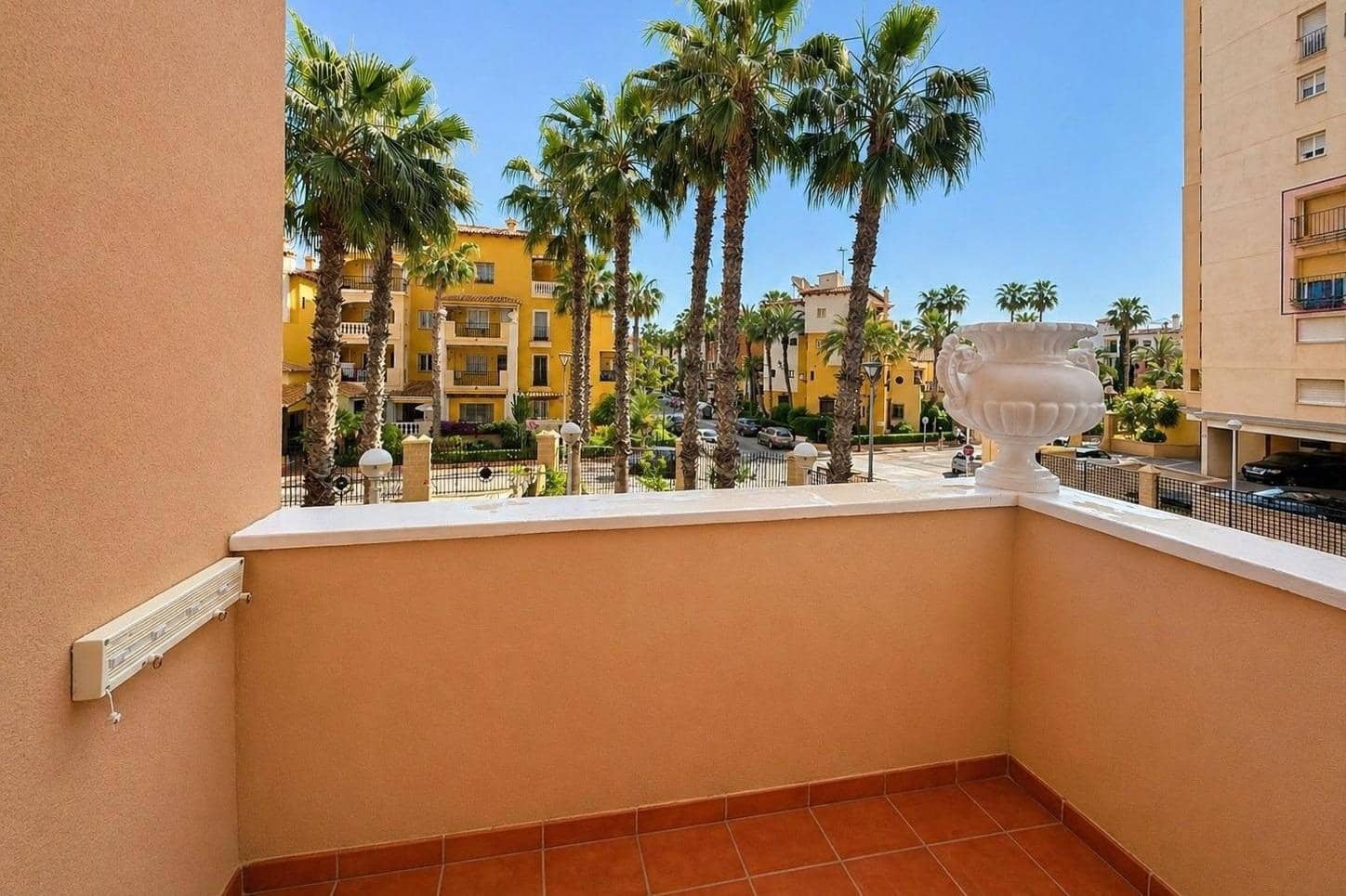 3 soverom Leilighet til salgs i Torrevieja med svømmebasseng - € 255 000 (Ref: 9892334)
