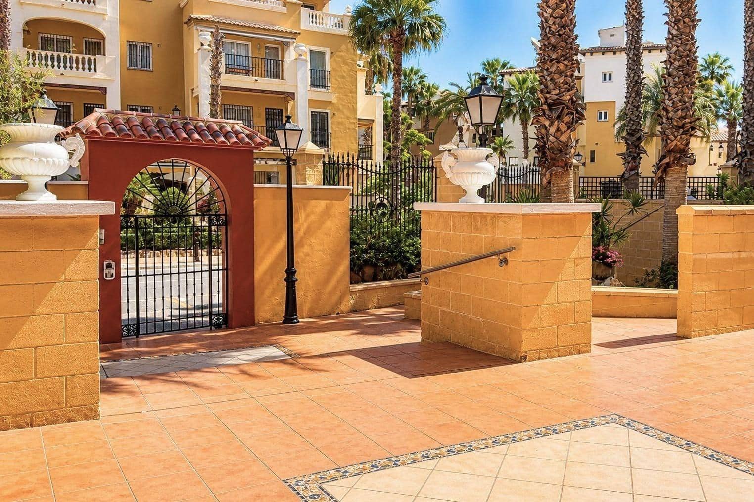 3 soverom Leilighet til salgs i Torrevieja med svømmebasseng - € 255 000 (Ref: 9892334)