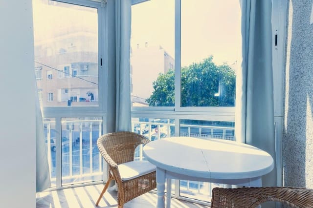 Apartamento de 1 habitación en Avenida Habaneras - Curva de Palangre, Torrevieja en venta con piscina - 119.999 € (Ref: 9892337)