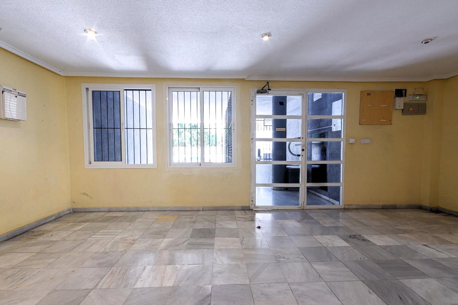 1 camera da letto Appartamento in vendita in Torrevieja con piscina - 119.999 € (Rif: 9892337)