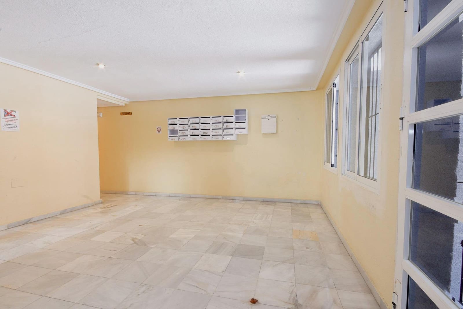 1 camera da letto Appartamento in vendita in Torrevieja con piscina - 119.999 € (Rif: 9892337)
