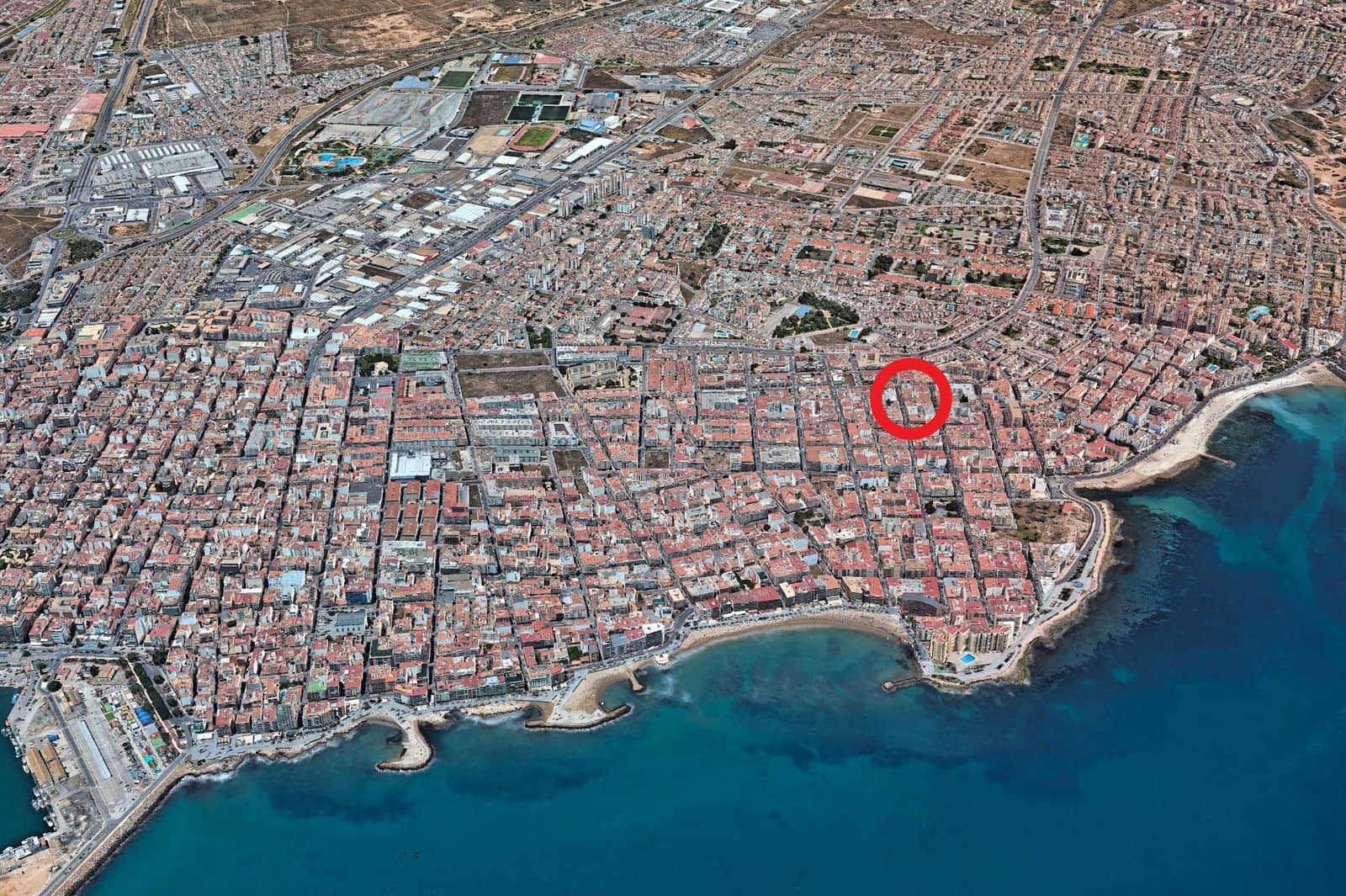 1 camera da letto Appartamento in vendita in Torrevieja con piscina - 119.999 € (Rif: 9892337)