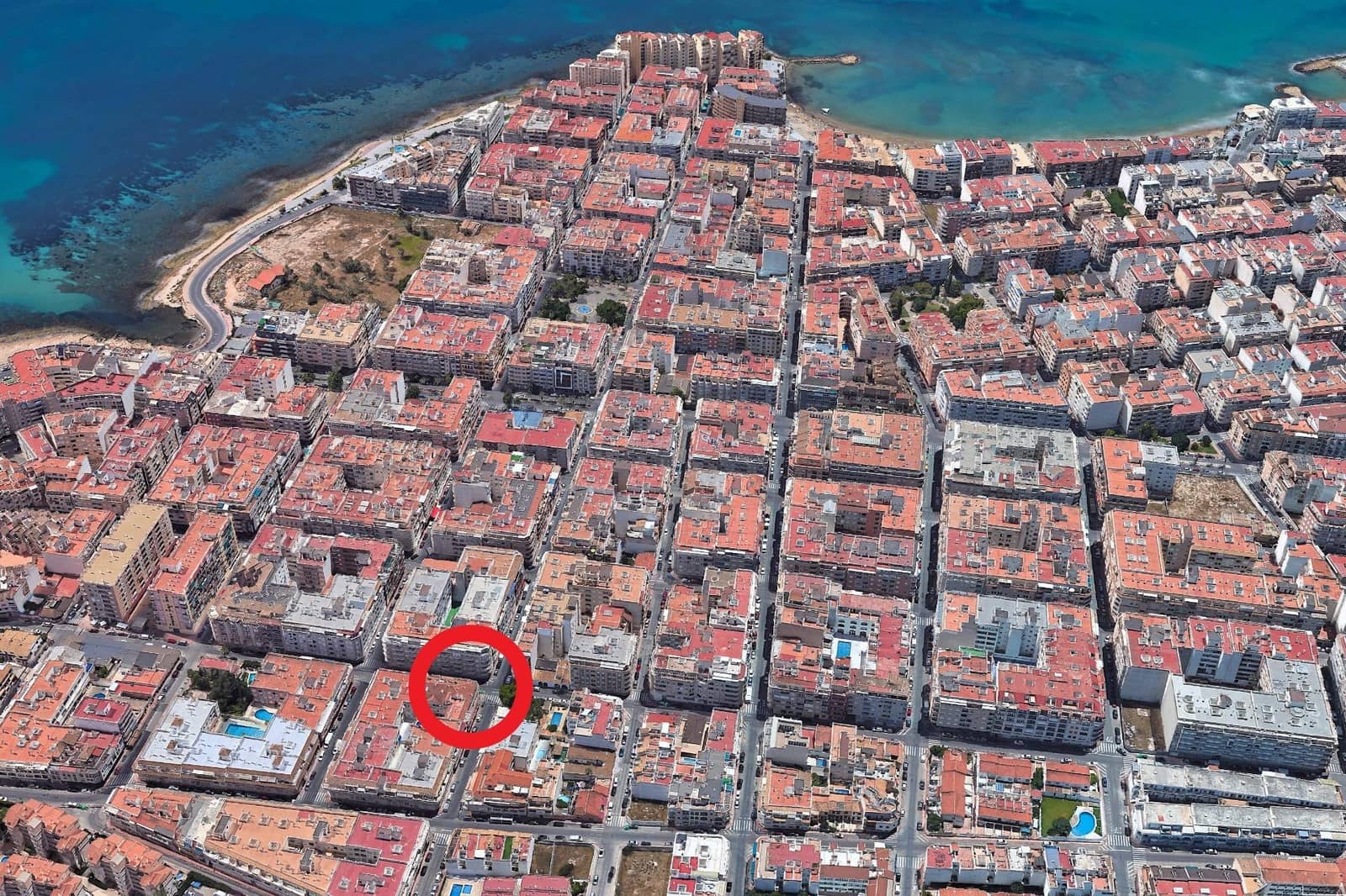 1 camera da letto Appartamento in vendita in Torrevieja con piscina - 119.999 € (Rif: 9892337)