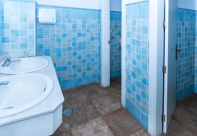 Comercial para arrendar em Lo Pagan, San Pedro del Pinatar - 3 999 € (Ref: 9892338)