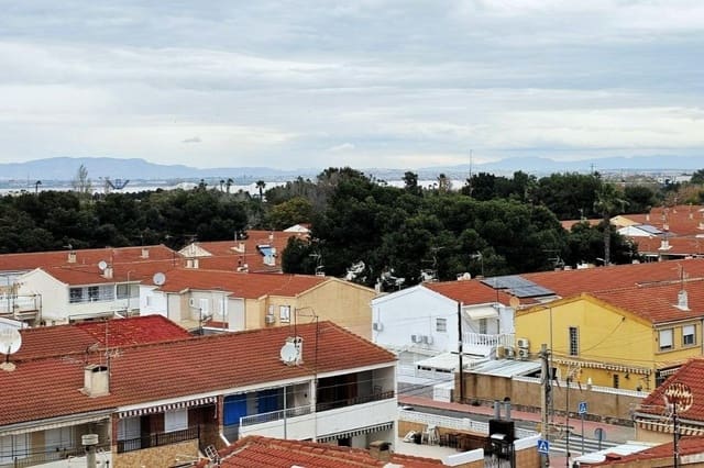 2 soverom Penthouse til salgs i Playa de los Náufragos, Torrevieja - € 169 000 (Ref: 9893837)