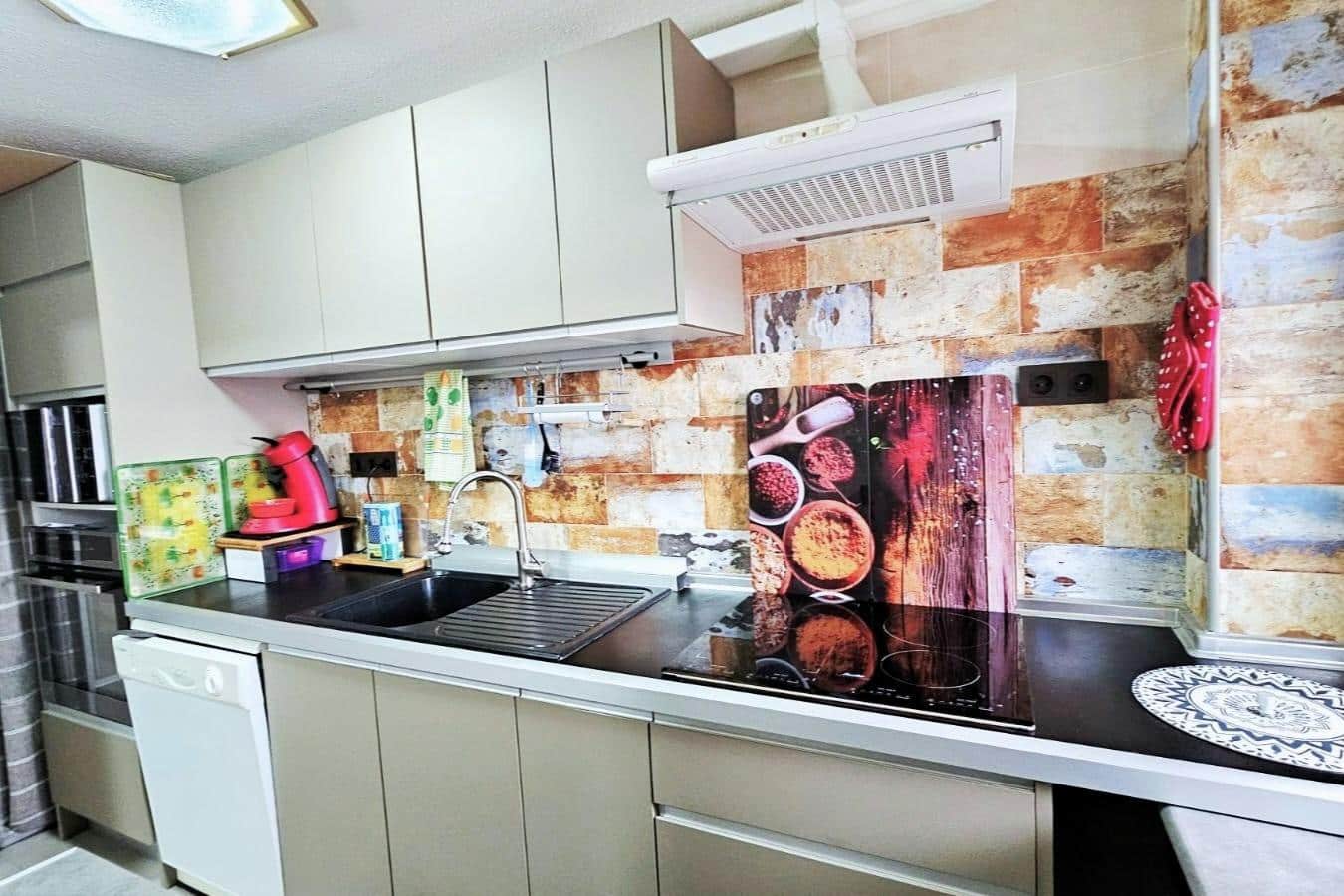2 soverom Penthouse til salgs i Torrevieja - € 169 000 (Ref: 9893837)