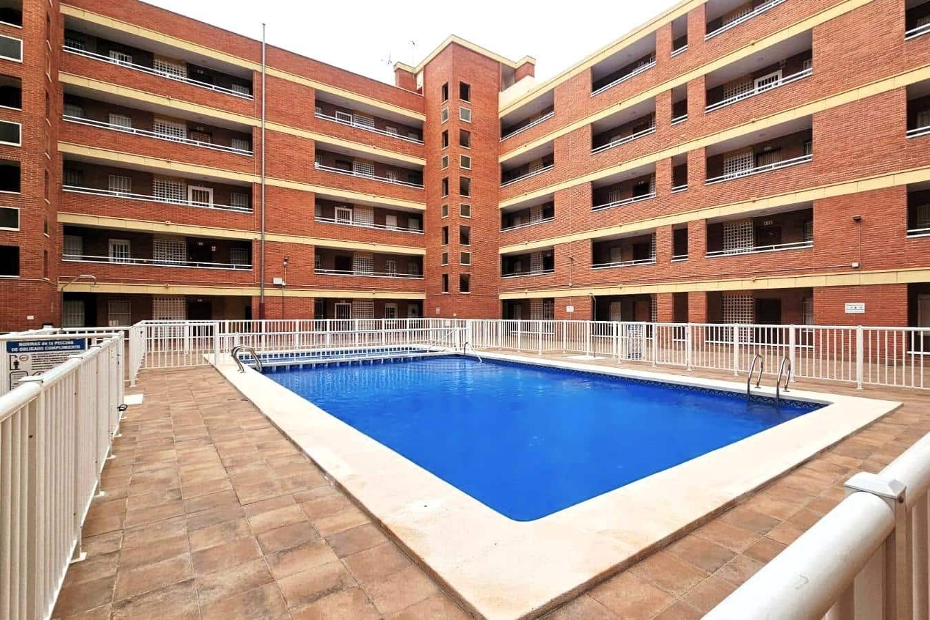 2 soverom Penthouse til salgs i Torrevieja - € 169 000 (Ref: 9893837)