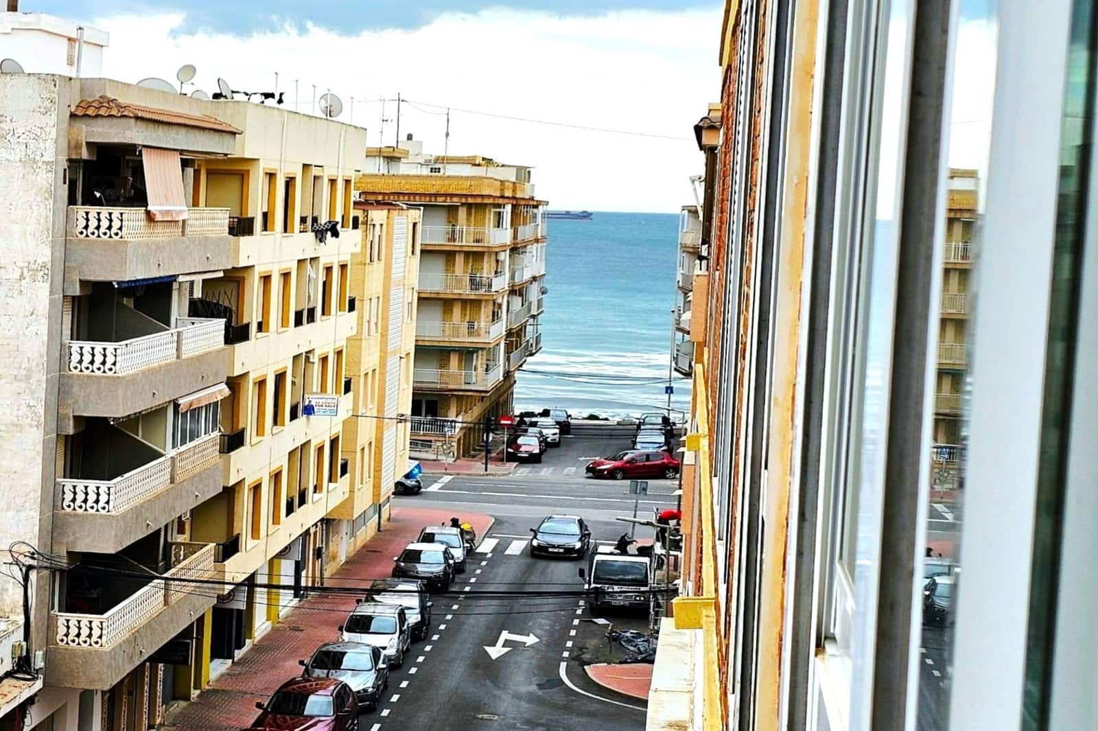 2 soverom Penthouse til salgs i Torrevieja - € 169 000 (Ref: 9893837)