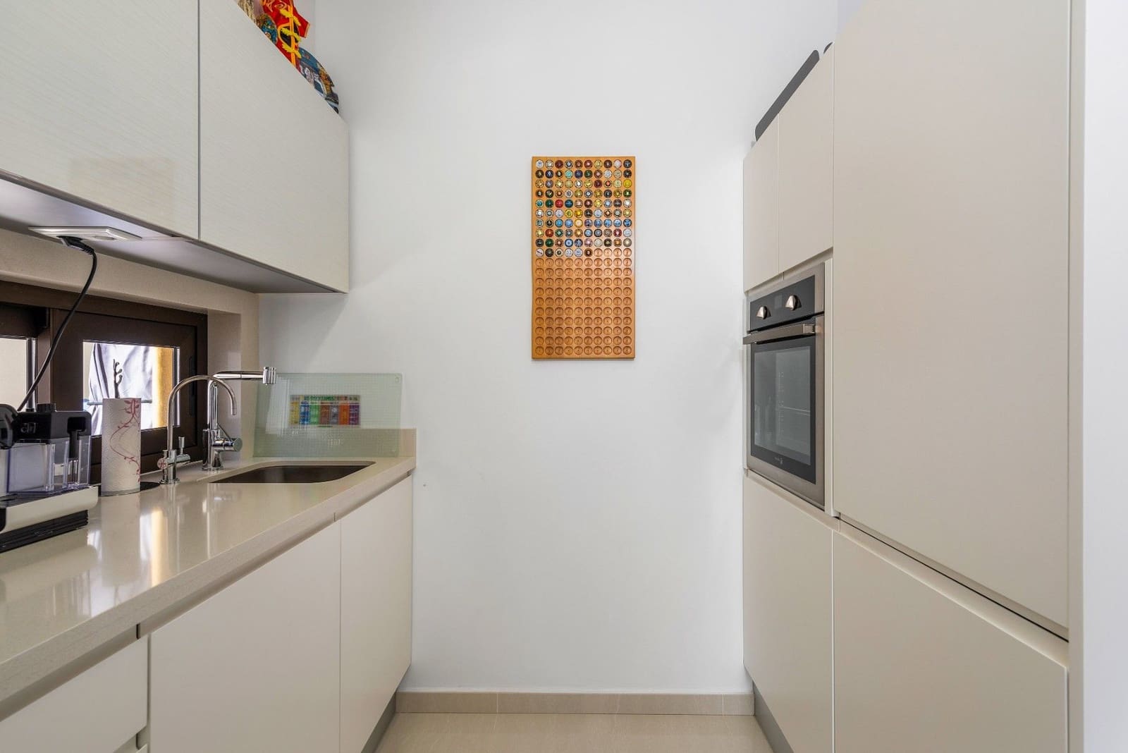 Apartamento de 2 habitaciones en Guardamar del Segura en venta con piscina garaje - 315.000 € (Ref: 9896307)