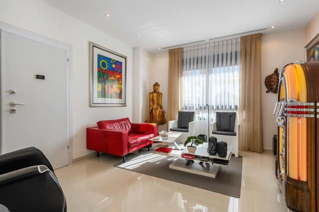2 chambre Appartement à vendre à Los Secanos, Guardamar del Segura avec piscine garage - 315 000 € (Ref: 9896307)