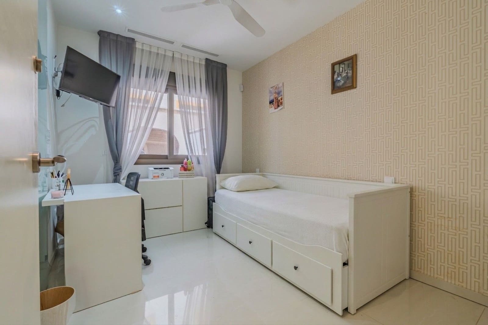 2 chambre Appartement à vendre à Guardamar del Segura avec piscine garage - 280 000 € (Ref: 9896307)