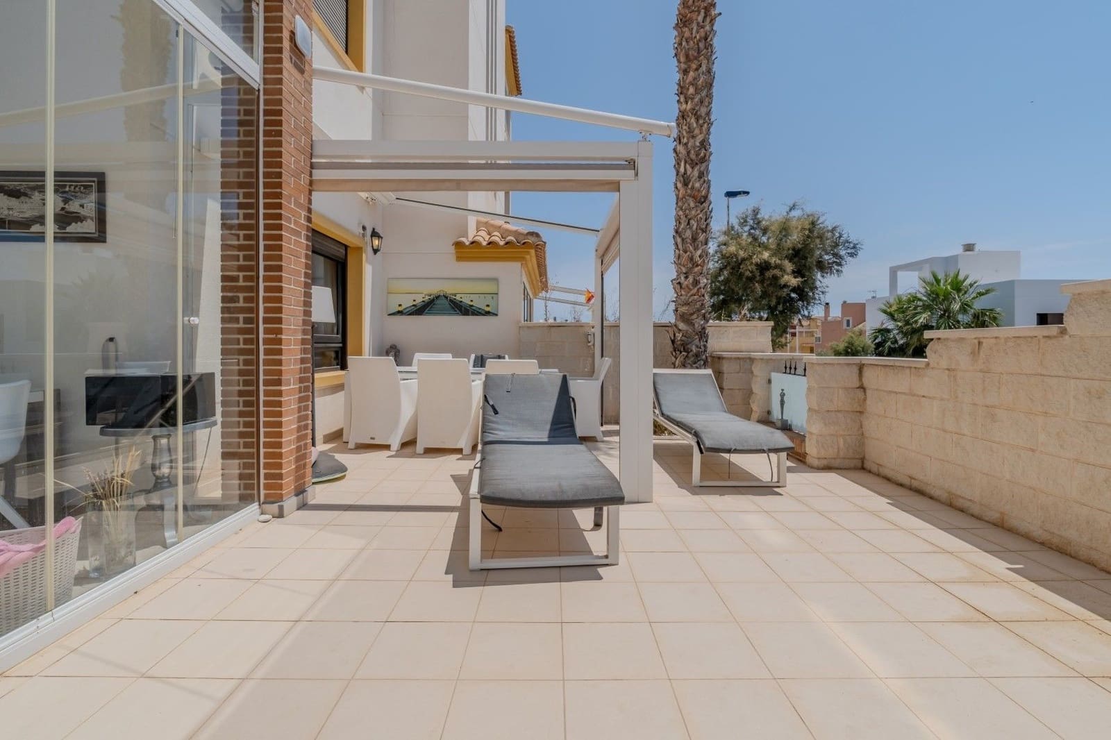 2 chambre Appartement à vendre à Guardamar del Segura avec piscine garage - 280 000 € (Ref: 9896307)
