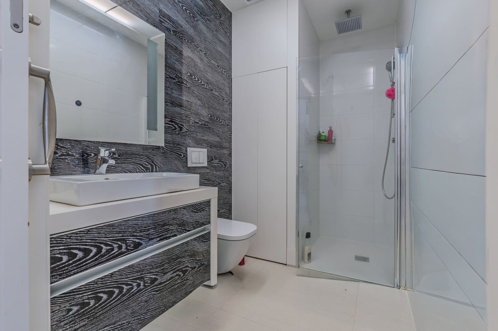 2 chambre Appartement à vendre à Guardamar del Segura avec piscine garage - 280 000 € (Ref: 9896307)