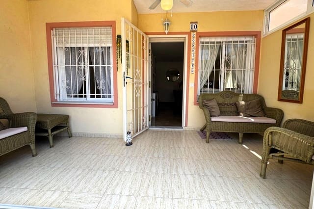 3 Zimmer Apartment zu verkaufen in El Chaparral, Torrevieja mit Pool - 169.900 € (Ref: 9899160)