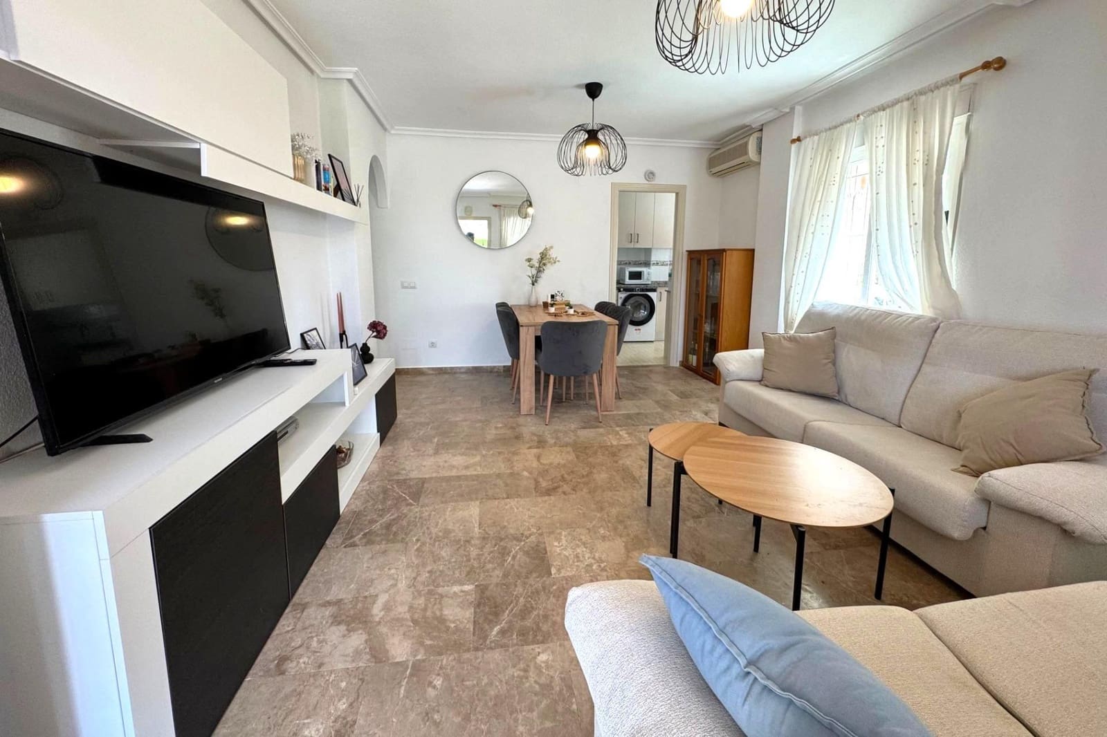 3 Zimmer Apartment zu verkaufen in El Chaparral mit Pool - 169.900 € (Ref: 9899160)