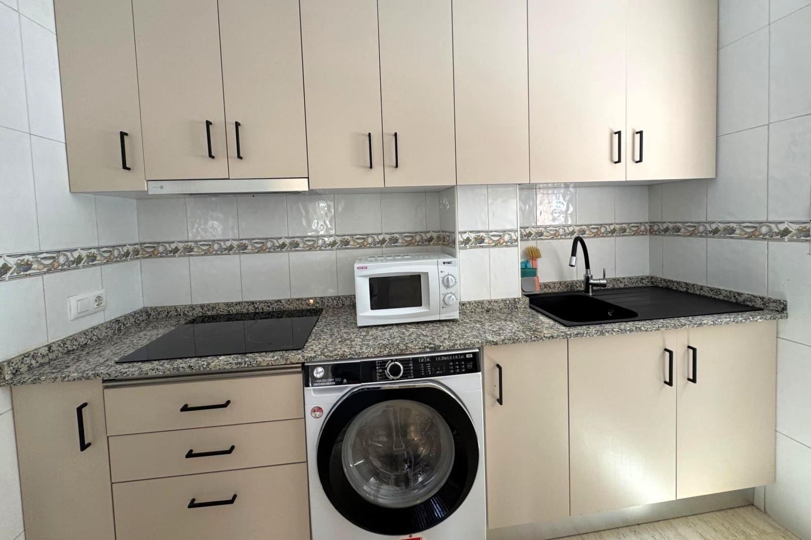 3 Zimmer Apartment zu verkaufen in El Chaparral mit Pool - 169.900 € (Ref: 9899160)