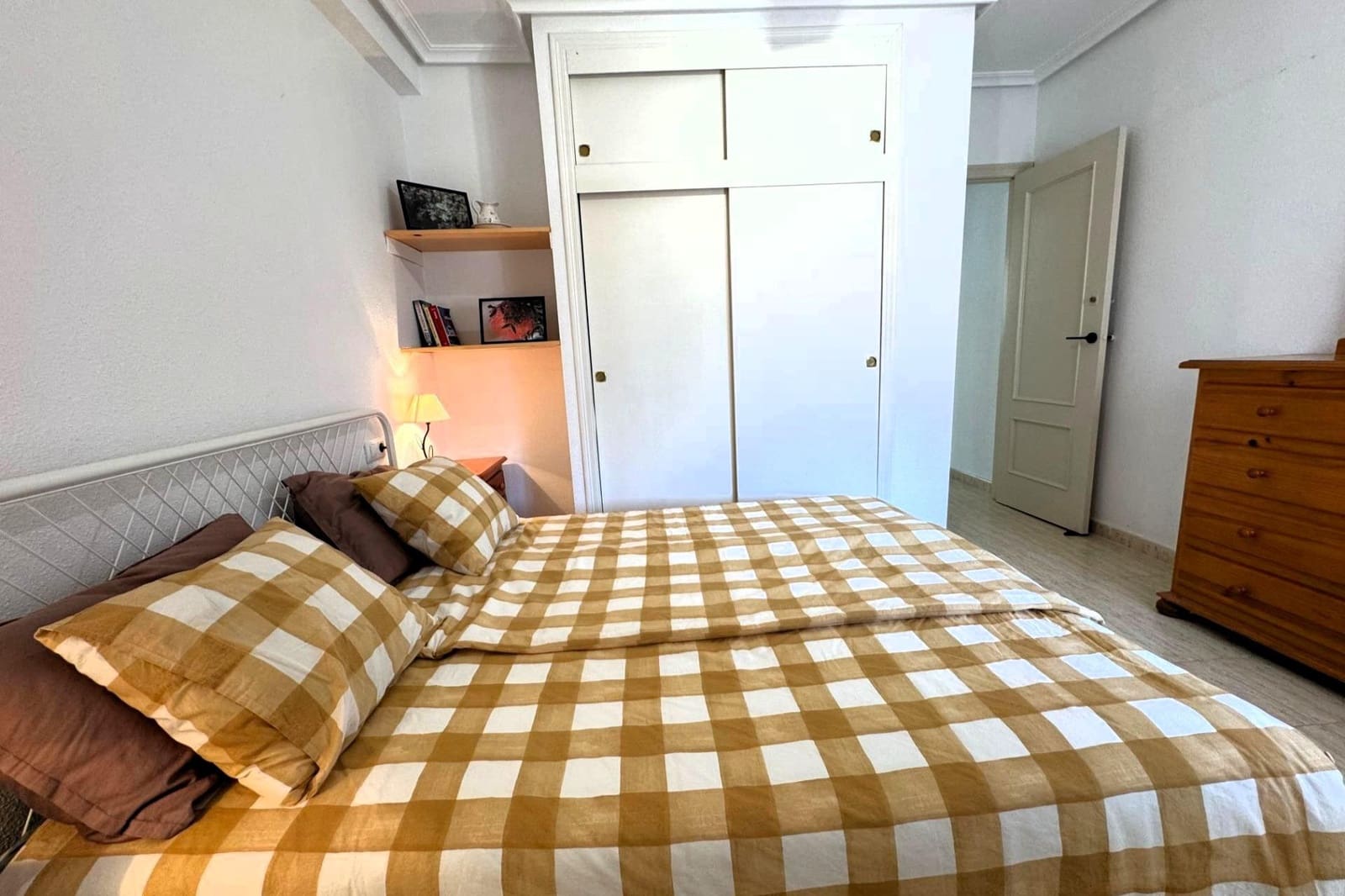 3 Zimmer Apartment zu verkaufen in El Chaparral mit Pool - 169.900 € (Ref: 9899160)