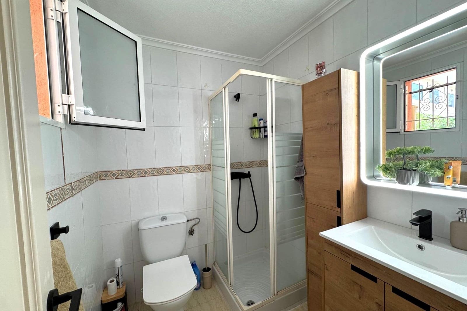 3 Zimmer Apartment zu verkaufen in El Chaparral mit Pool - 169.900 € (Ref: 9899160)