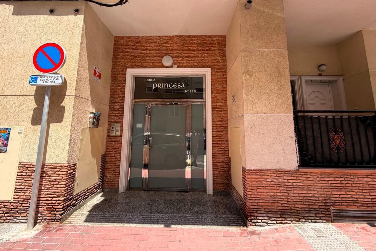2 sypialnia Apartament na sprzedaż w Torrevieja z basenem - 159 900 € (Ref: 9900339)