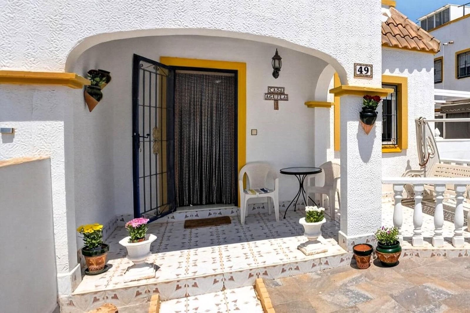 3 camera da letto Villetta a Schiera in vendita in Torrevieja con piscina - 195.000 € (Rif: 9901005)
