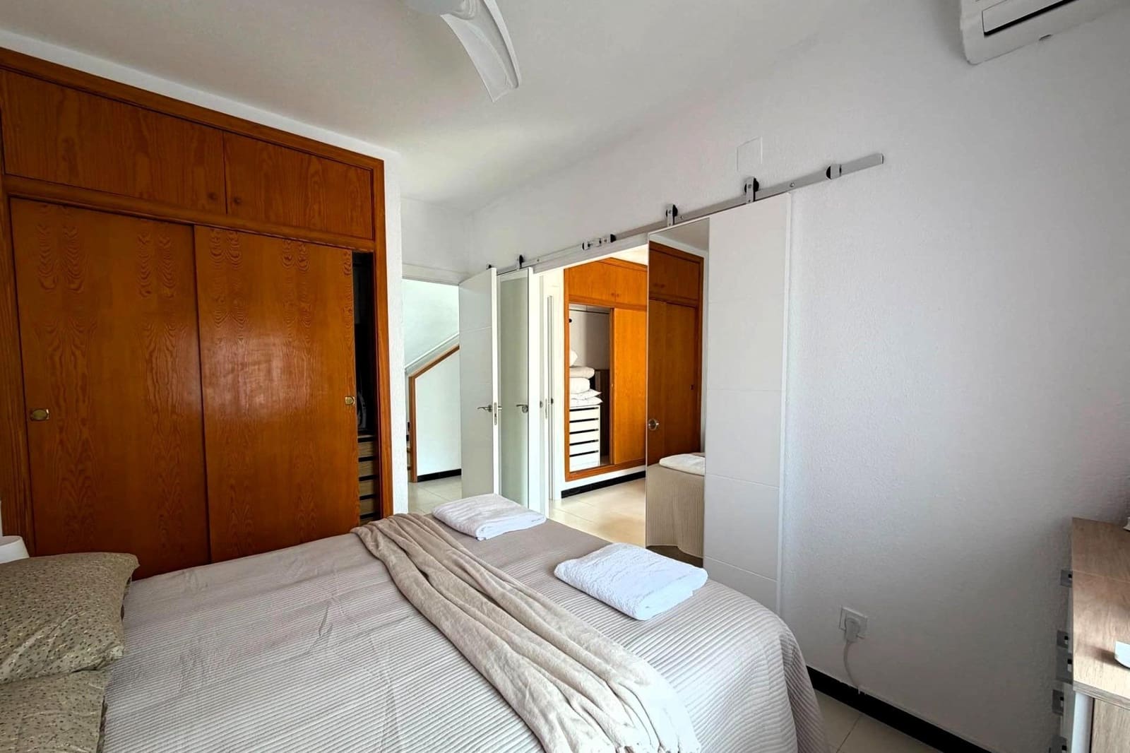 Adosado de 3 habitaciones en La Mata en venta con piscina - 269.000 € (Ref: 9901006)