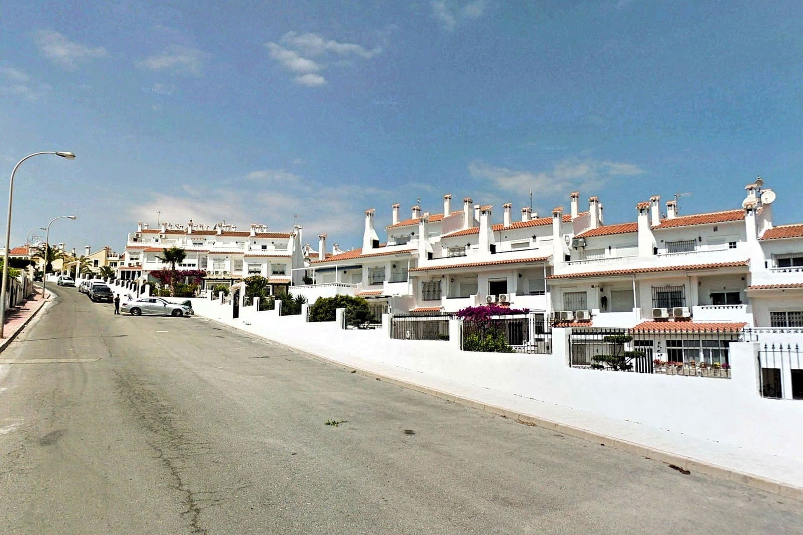 Adosado de 3 habitaciones en La Mata en venta con piscina - 269.000 € (Ref: 9901006)