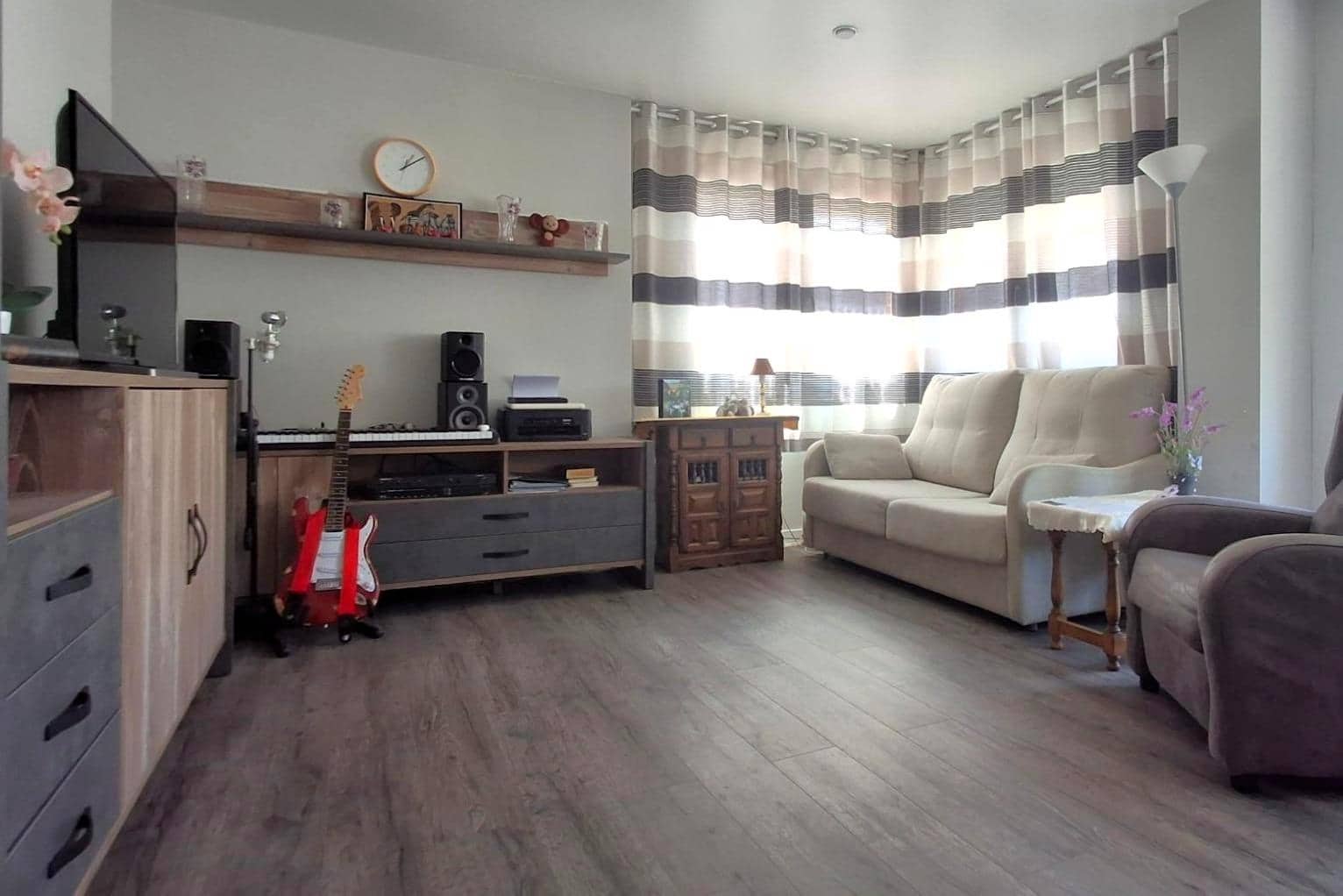 2 Zimmer Apartment zu verkaufen in Torrevieja - 165.000 € (Ref: 9903907)
